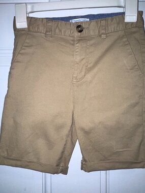 OUTFIT Boys School: Primark White linen short sleeve buttondown & khaki pants